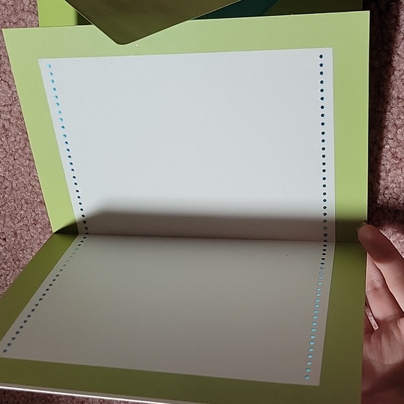 2 Hallmark Cards - Picture 3 of 5